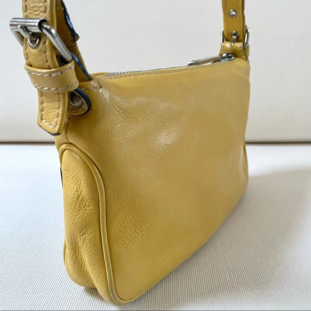 MARC JACOBS YELLOW LEATHER BAG - Picture 6 of 17
